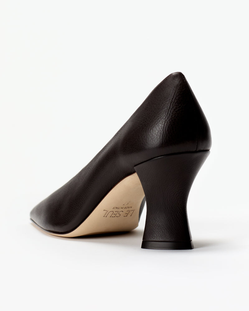 Translation missing: en.Camellia Pump