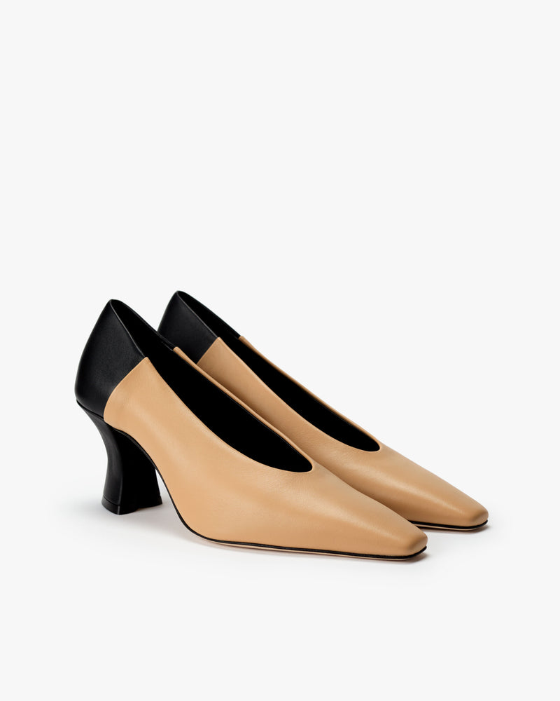 Translation missing: en.Camellia Pump Two-Toned