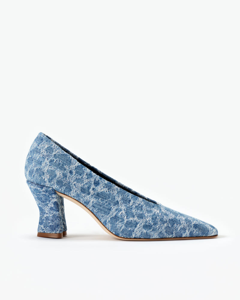Translation missing: en.Camellia Pump