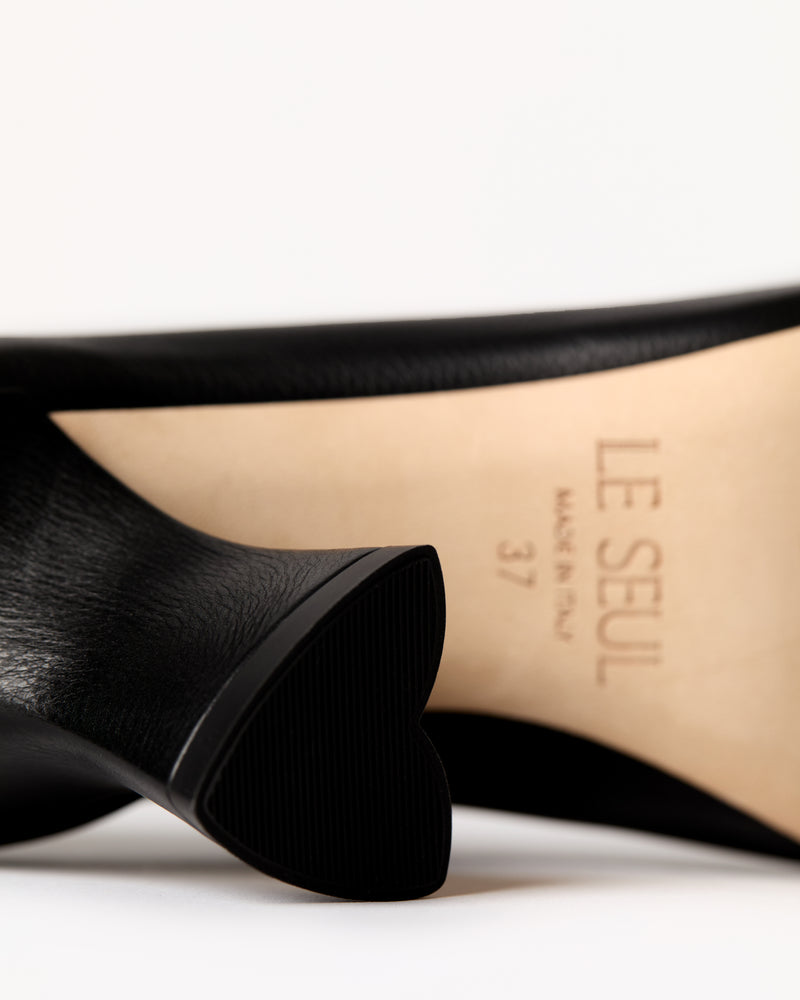 Translation missing: en.Camellia Pump
