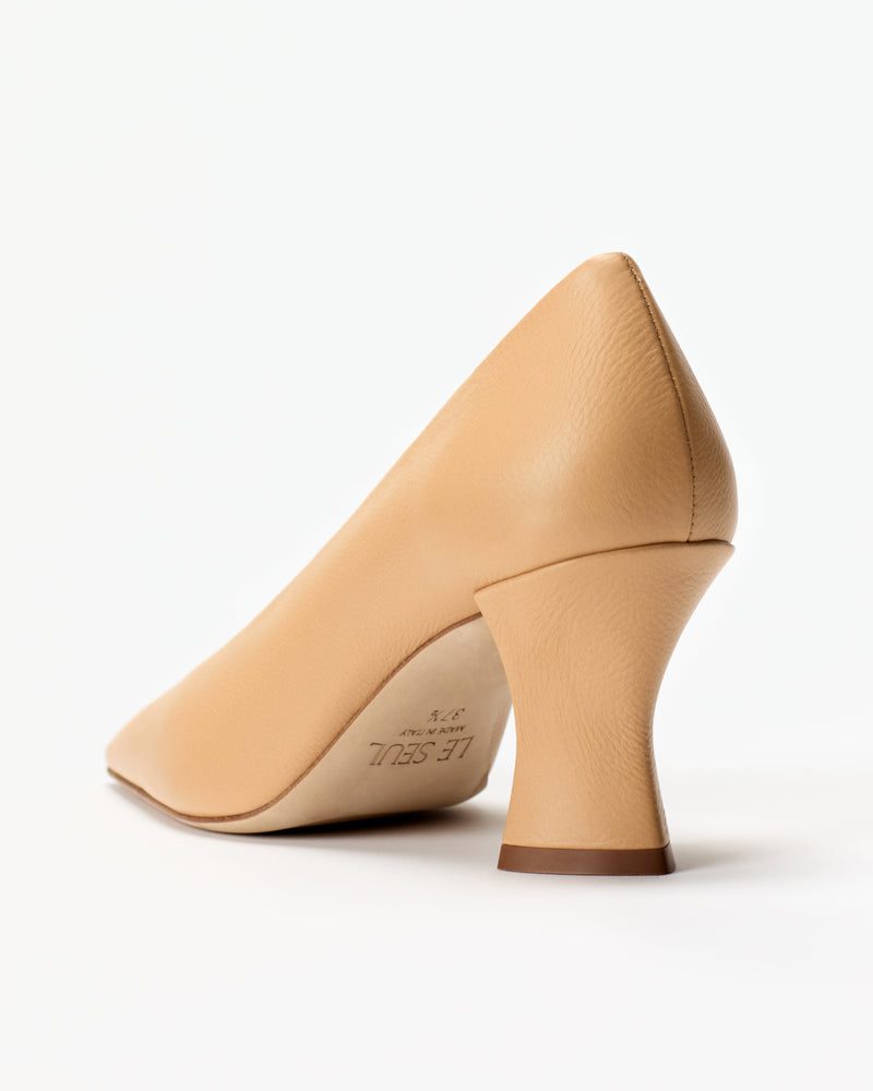 Translation missing: en.Camellia Pump