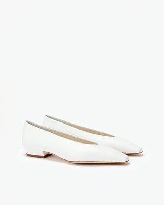 Camellia Flat