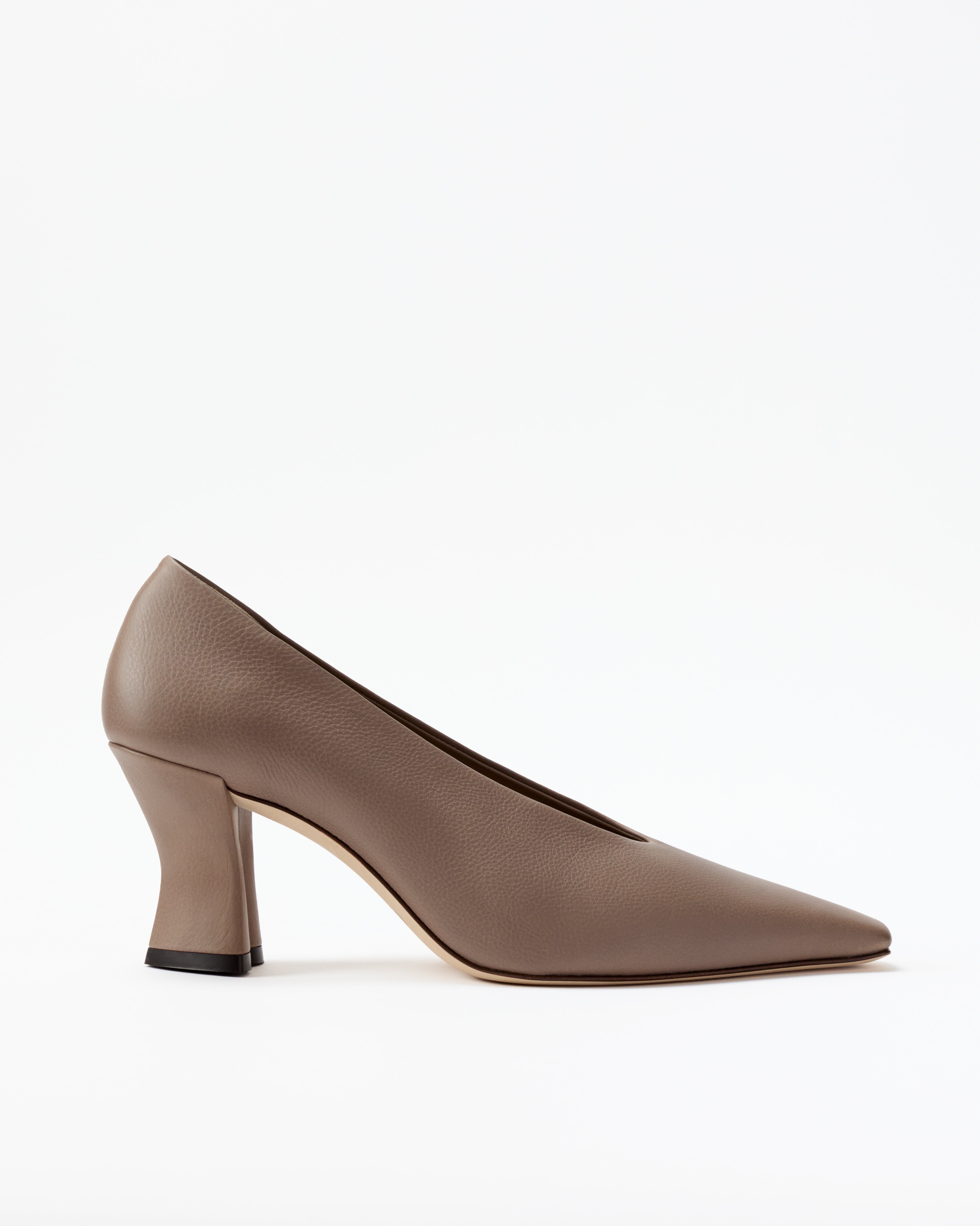 Camellia Pump