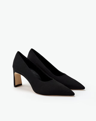 Aleuria Pump