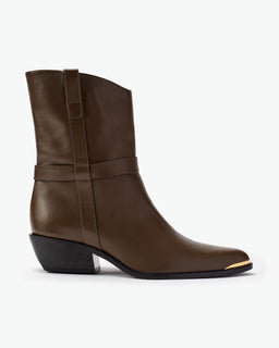 Walnut, Soft Calf