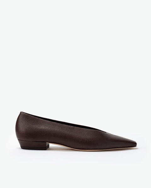 Camellia Flat