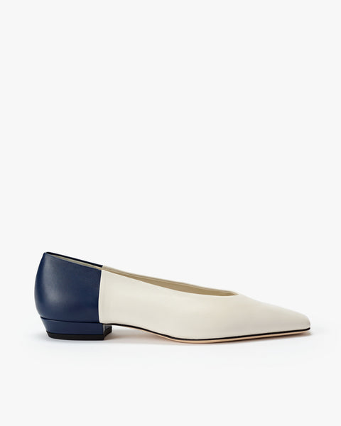 Camellia Flat Two-Toned