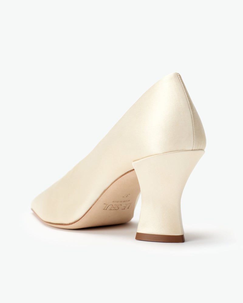 Translation missing: en.Camellia Pump